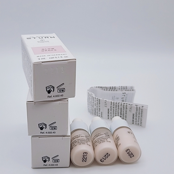 Dr Barbara Sturm Molecular Cosmetics Glow Drops - Picture 3 of 5
